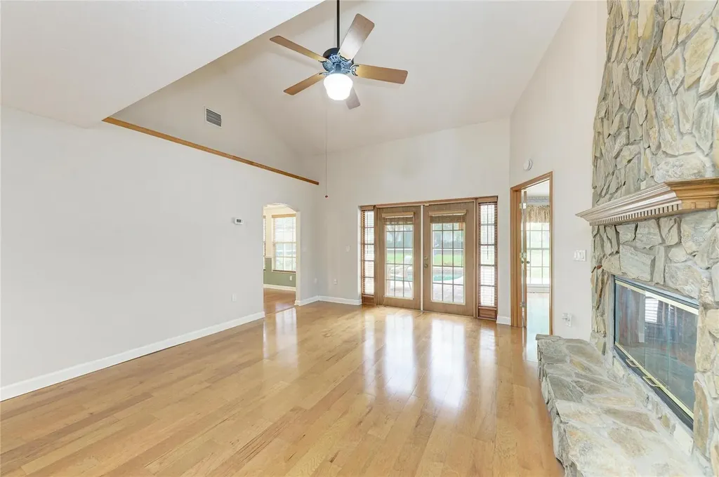 518 129th Street NE Bradenton FL 34212