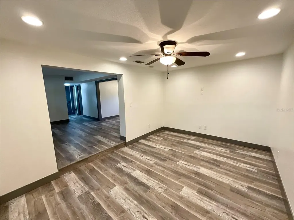 1145 7th Street N Safety Harbor FL 34695