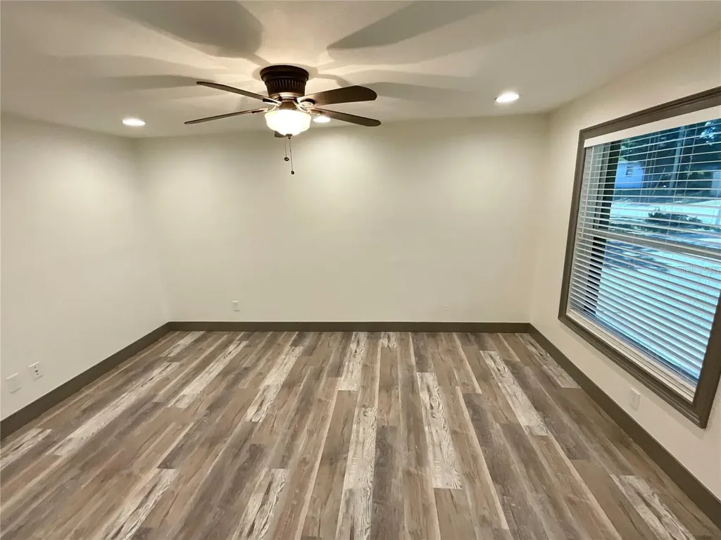 1145 7th Street N Safety Harbor FL 34695