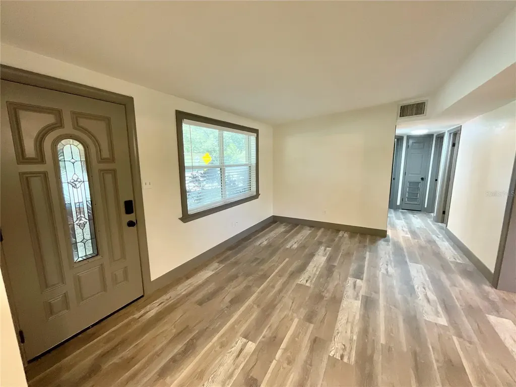 1145 7th Street N Safety Harbor FL 34695