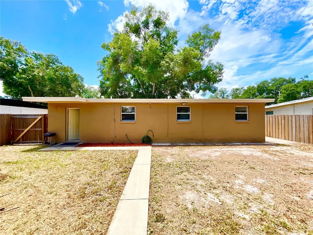 1145 7th Street N Safety Harbor FL 34695