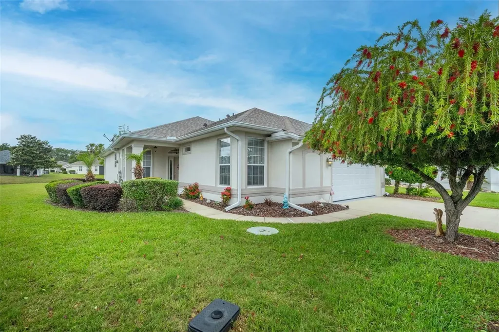 15 Royale Lane Palm Coast FL 32164