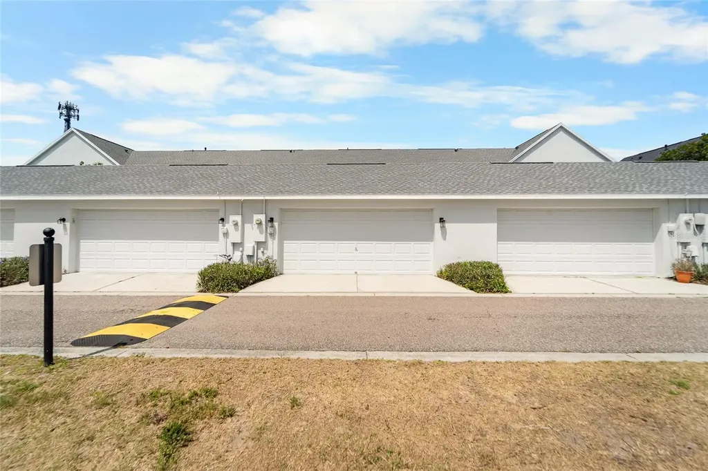 10007 Bradwell Place Tampa FL 33626