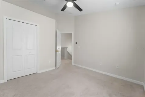 10007 Bradwell Place Tampa FL 33626