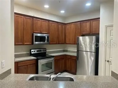 3301 Whitestone Circle Kissimmee FL 34741