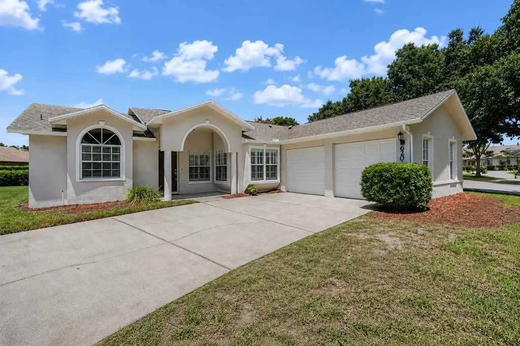 6208 Huntington Drive Zephyrhills FL 33542