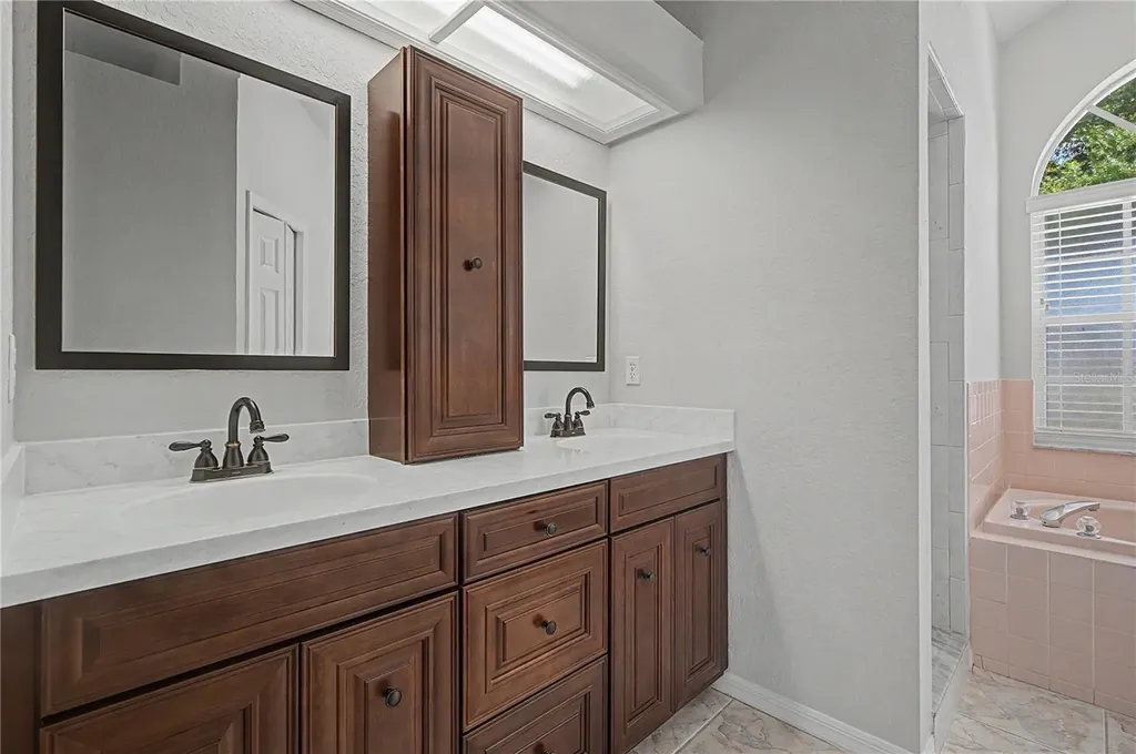 6208 Huntington Drive Zephyrhills FL 33542