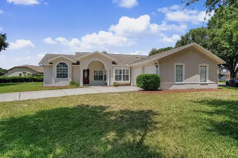 6208 Huntington Drive Zephyrhills FL 33542