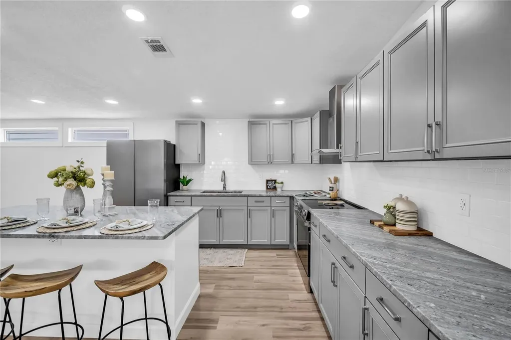 193 Blue Marlin Drive Oldsmar FL 34677