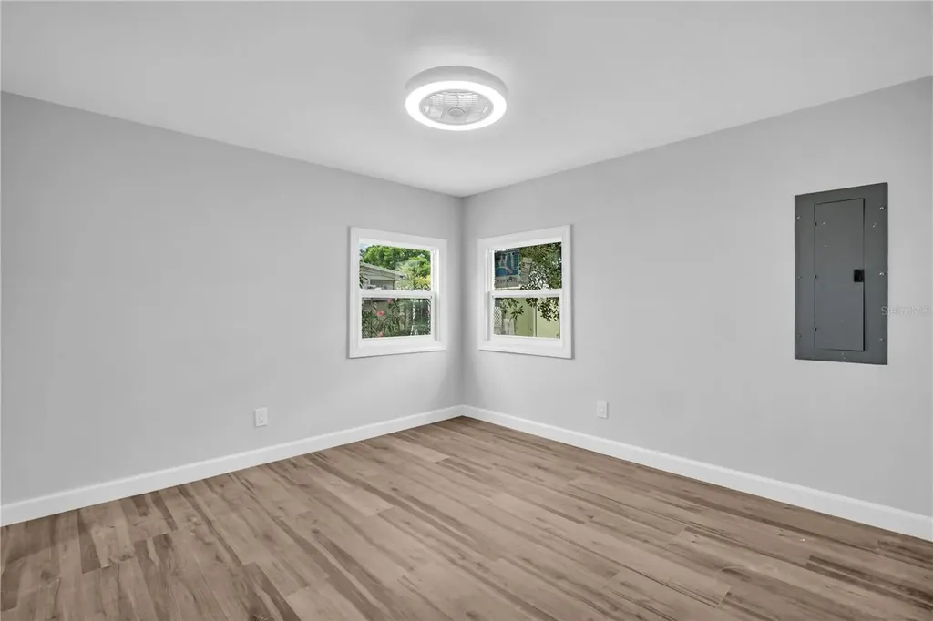 193 Blue Marlin Drive Oldsmar FL 34677