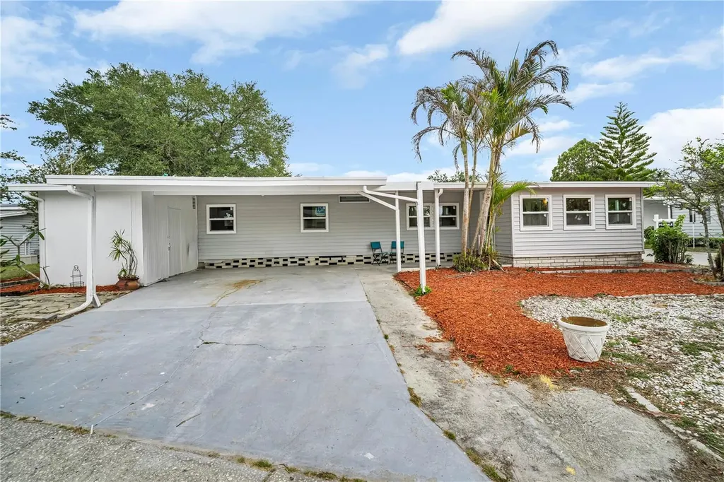 193 Blue Marlin Drive Oldsmar FL 34677