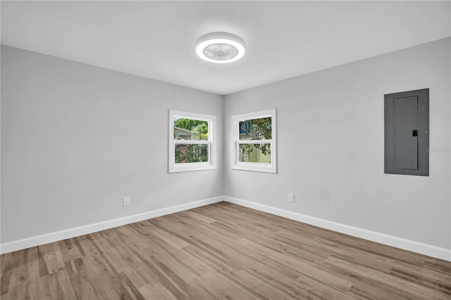 193 Blue Marlin Drive Oldsmar FL 34677