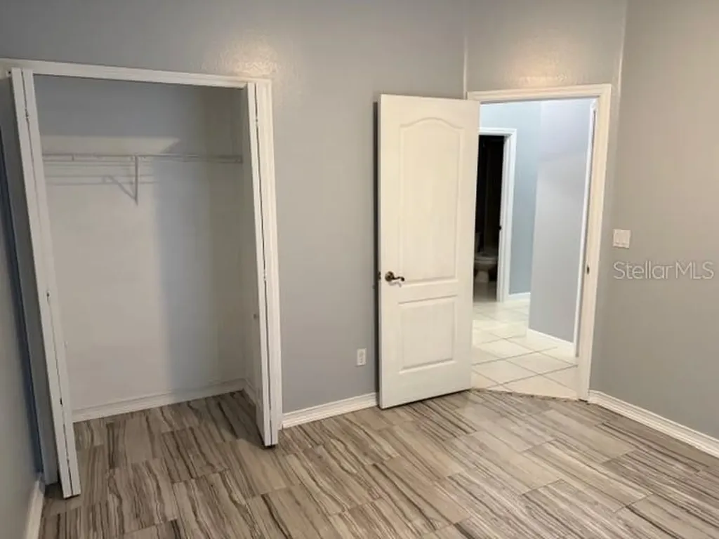 725 Bridgeway Boulevard Orlando FL 32828