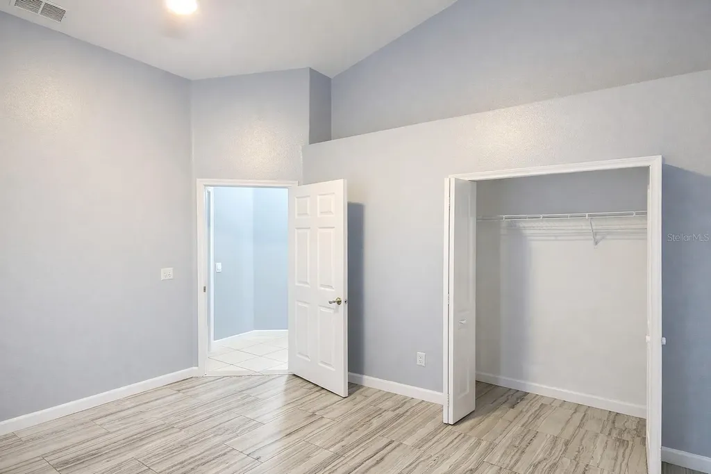 725 Bridgeway Boulevard Orlando FL 32828
