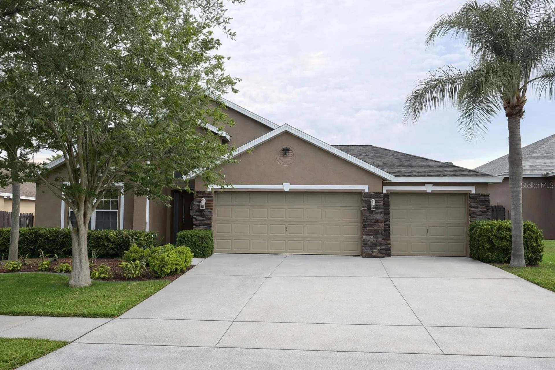 725 Bridgeway Boulevard Orlando FL 32828