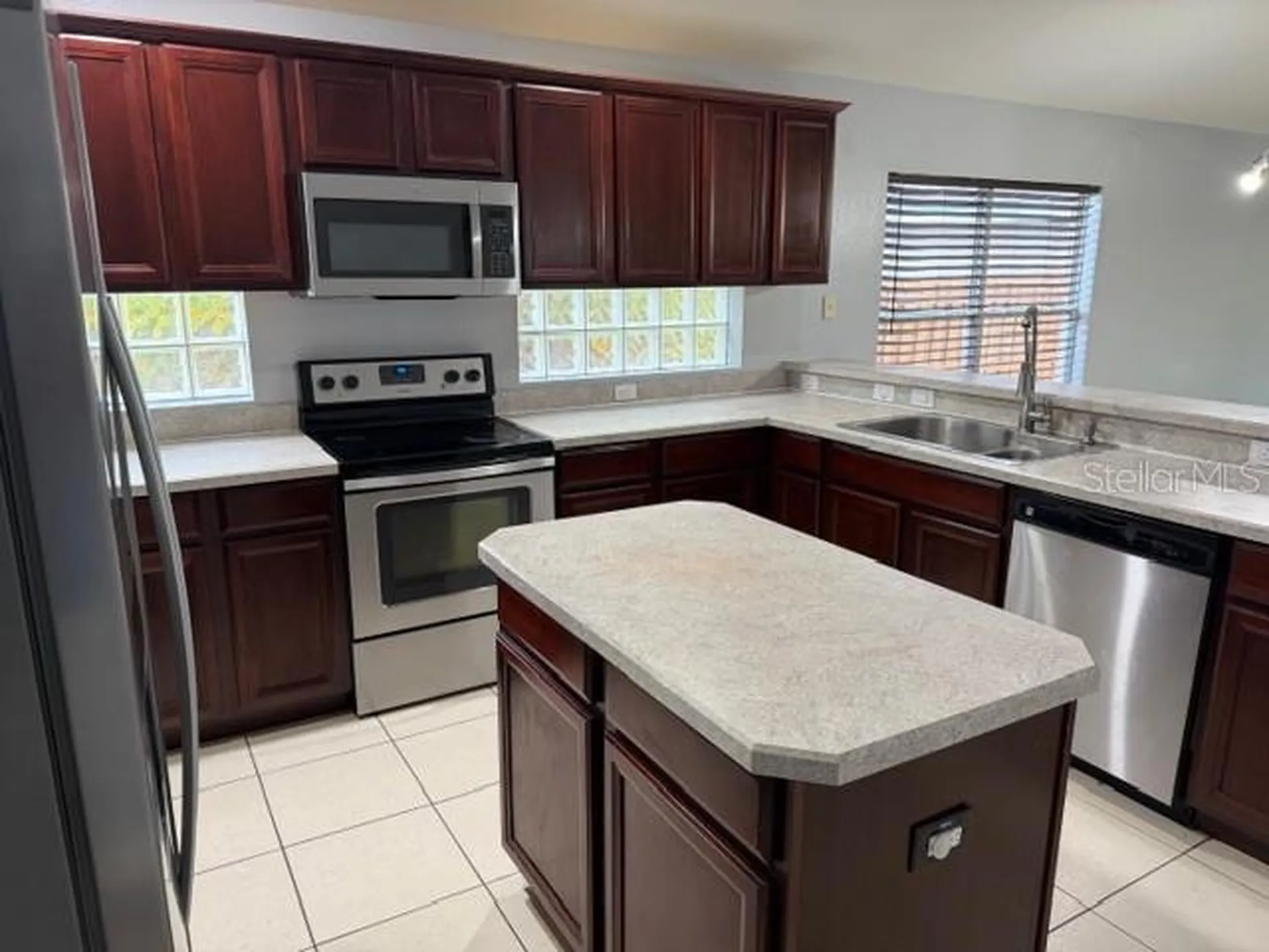 725 Bridgeway Boulevard Orlando FL 32828