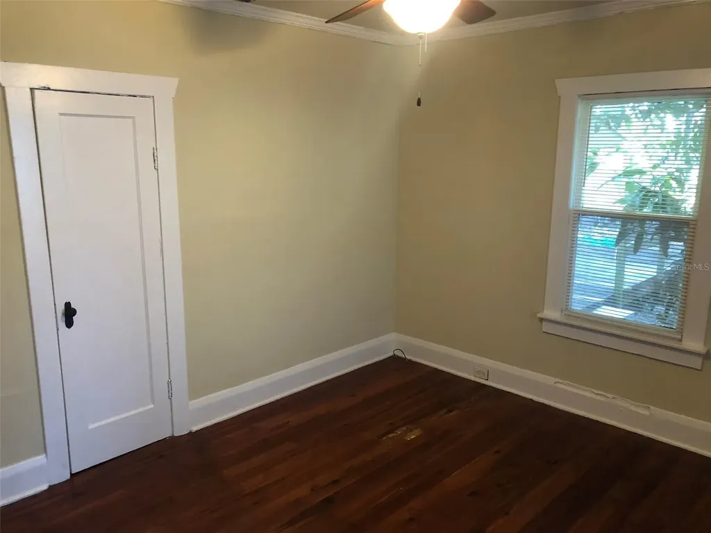 310 W Genesee Street Tampa FL 33603