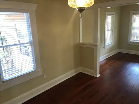 310 W Genesee Street Tampa FL 33603