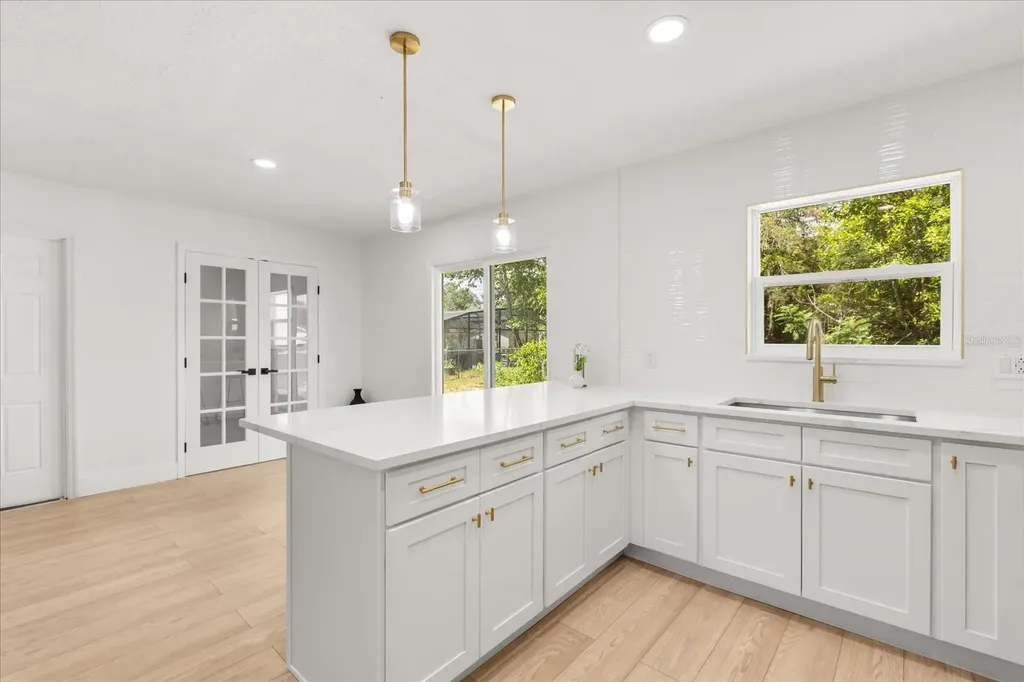 2203 Orange Street Deland FL 32724