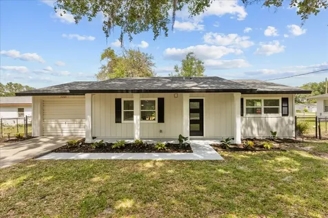 2203 Orange Street Deland FL 32724
