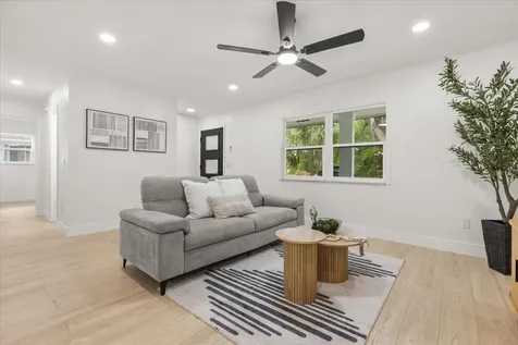 2203 Orange Street Deland FL 32724