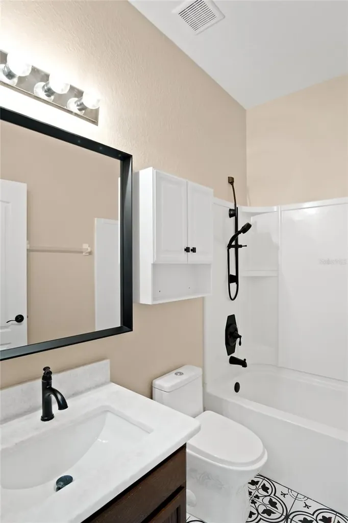 6246 Silver Leaf Lane Lakeland FL 33813