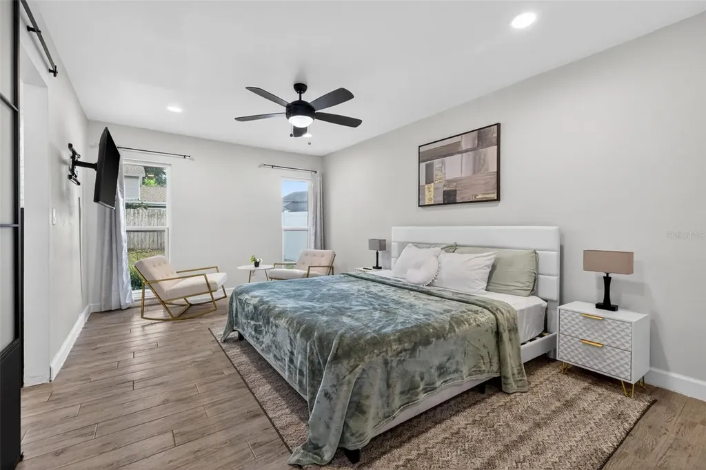2705 Lakeville Drive Tampa FL 33618