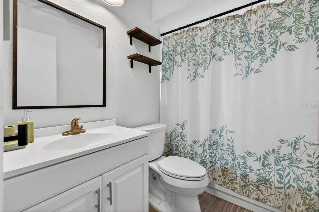 2705 Lakeville Drive Tampa FL 33618