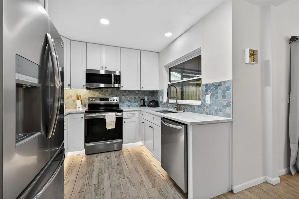2705 Lakeville Drive Tampa FL 33618