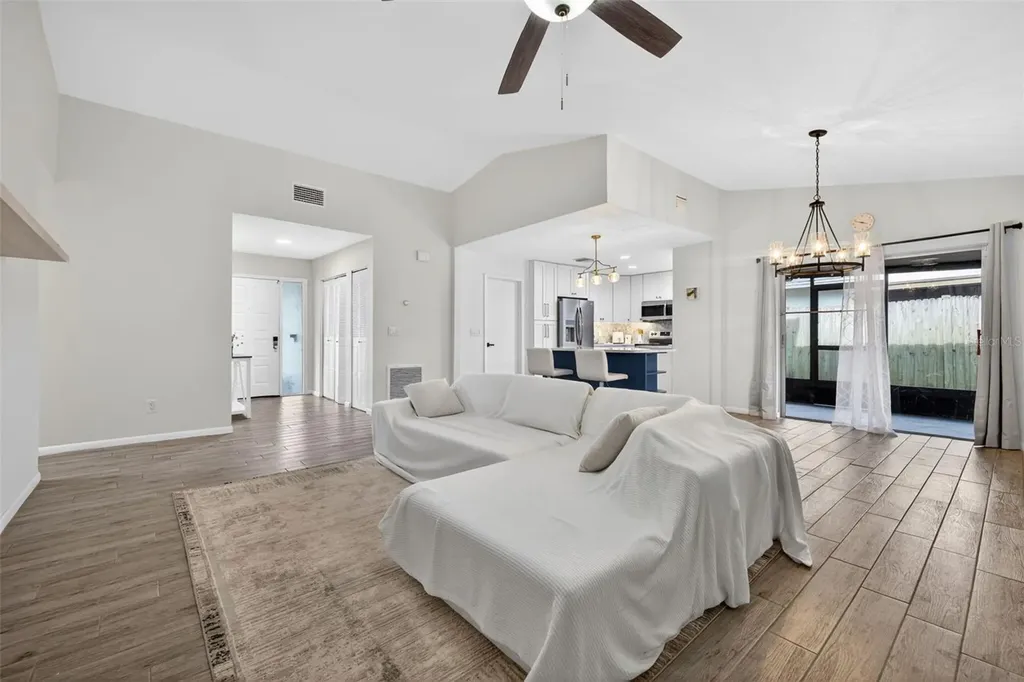 2705 Lakeville Drive Tampa FL 33618