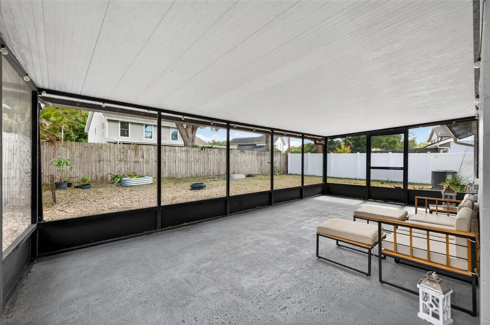 2705 Lakeville Drive Tampa FL 33618