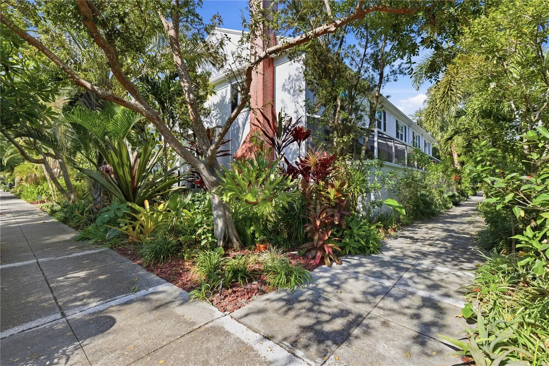 1201 W Horatio Street Tampa FL 33606