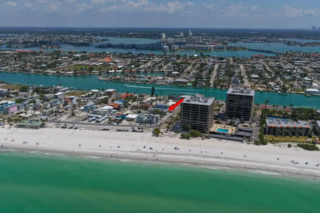 40 77th Avenue Treasure Island FL 33706