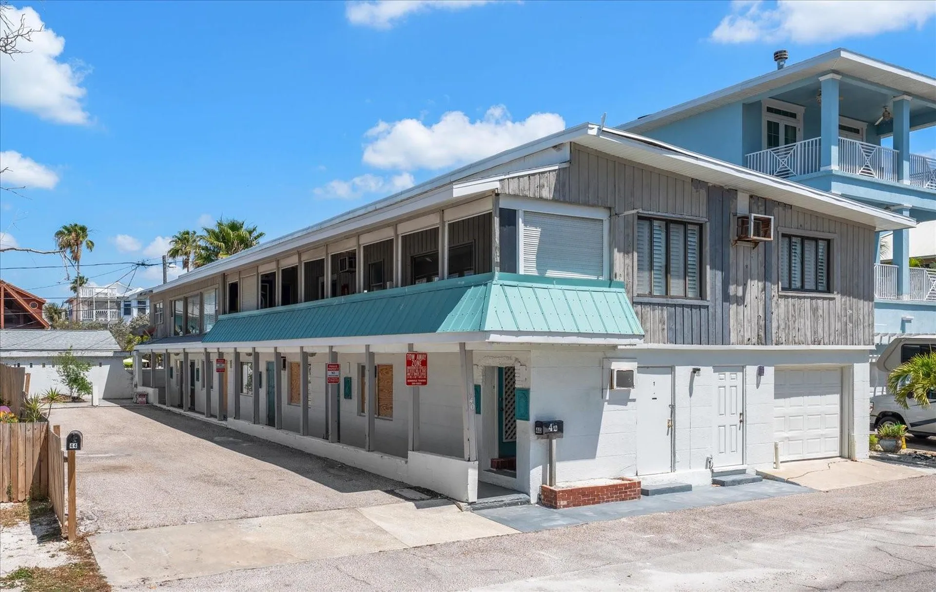 40 77th Avenue Treasure Island FL 33706