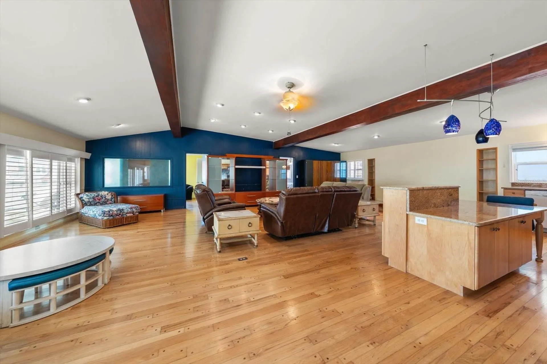 40 77th Avenue Treasure Island FL 33706