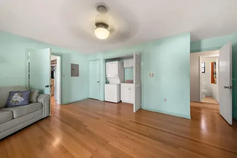 40 77th Avenue Treasure Island FL 33706