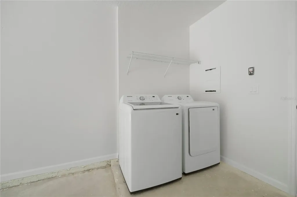 525-526 Pine Lane Eustis FL 32726