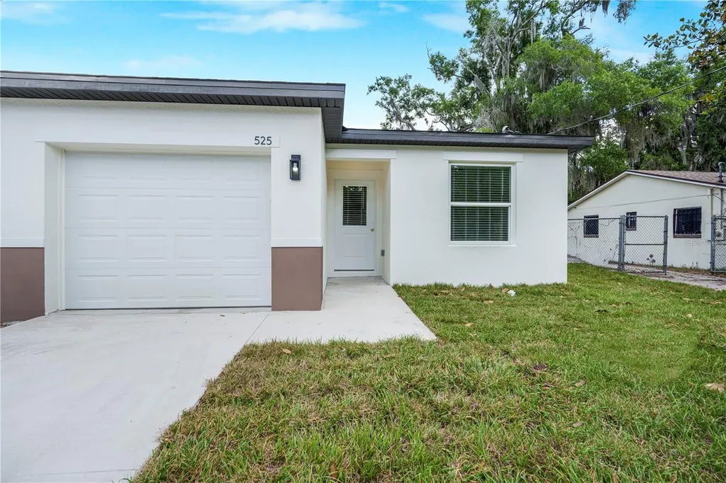 525-526 Pine Lane Eustis FL 32726