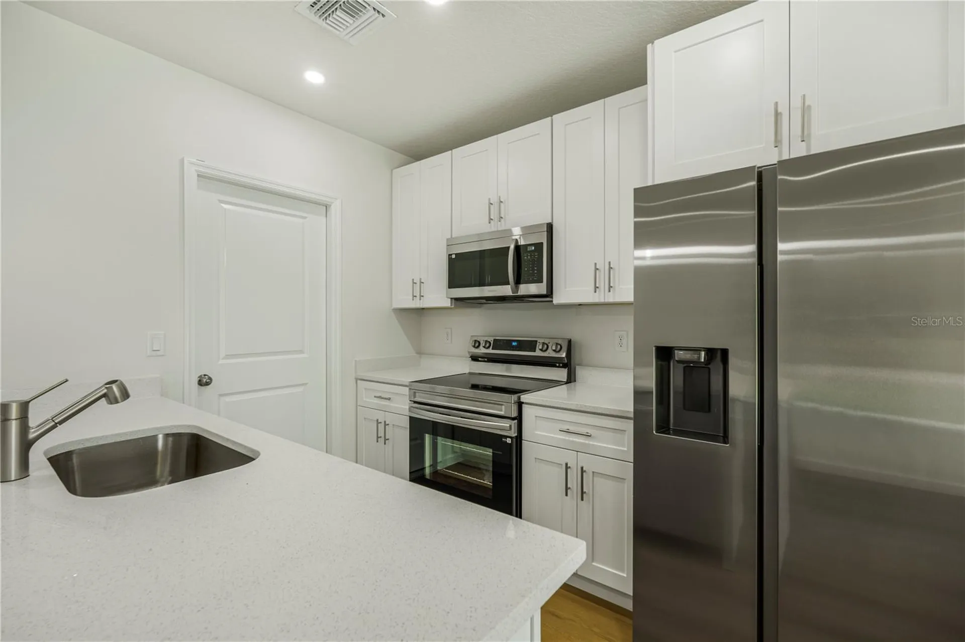 525-526 Pine Lane Eustis FL 32726
