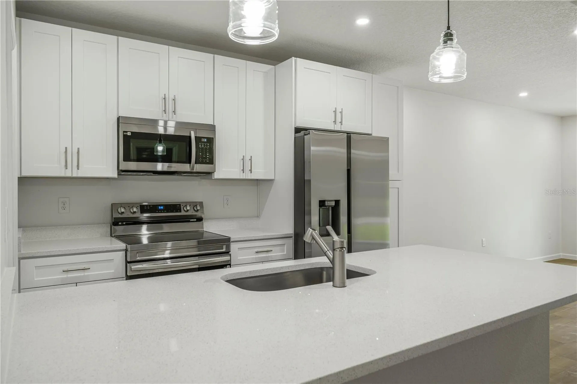 525-526 Pine Lane Eustis FL 32726