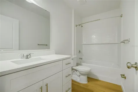 525-526 Pine Lane Eustis FL 32726