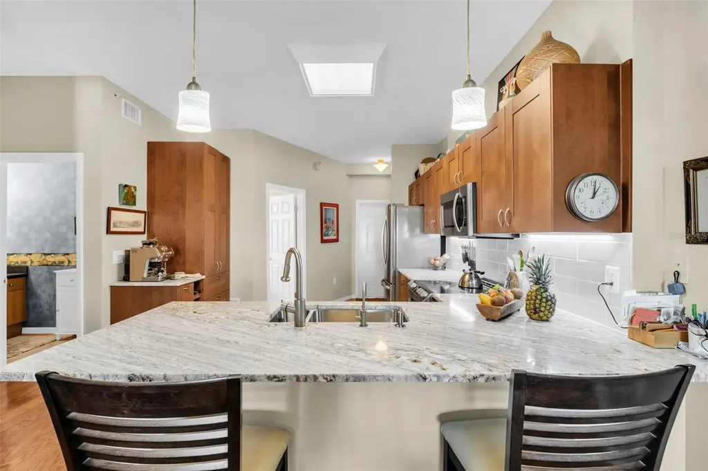 316 8th Street S St Petersburg FL 33701