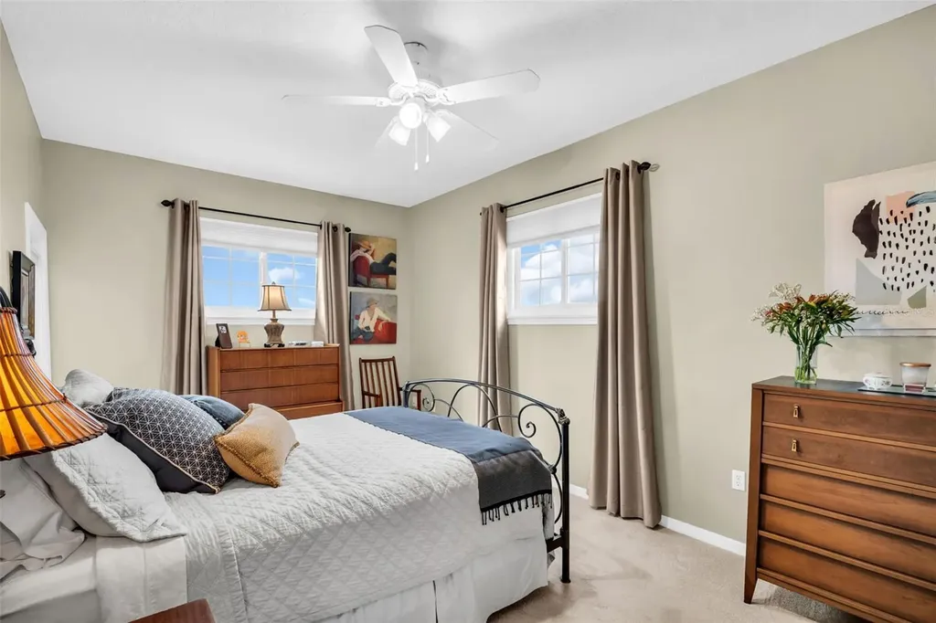 316 8th Street S St Petersburg FL 33701
