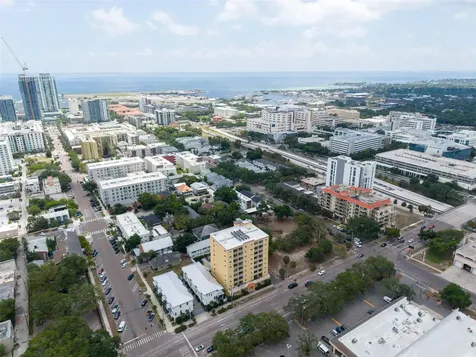 316 8th Street S St Petersburg FL 33701