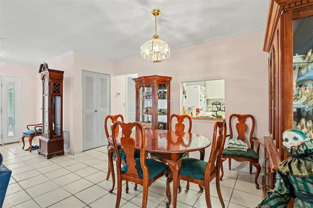 1703 New Bedford Drive Sun City Center FL 33573