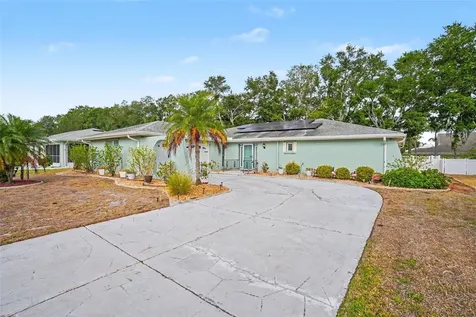1703 New Bedford Drive Sun City Center FL 33573