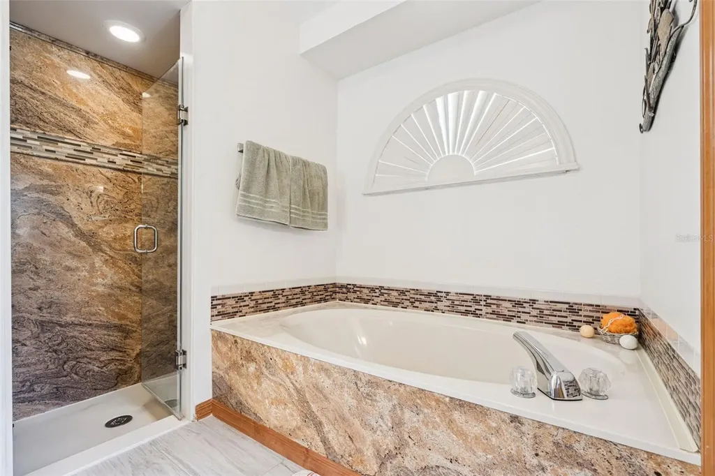 33939 Valencia Drive Leesburg FL 34788