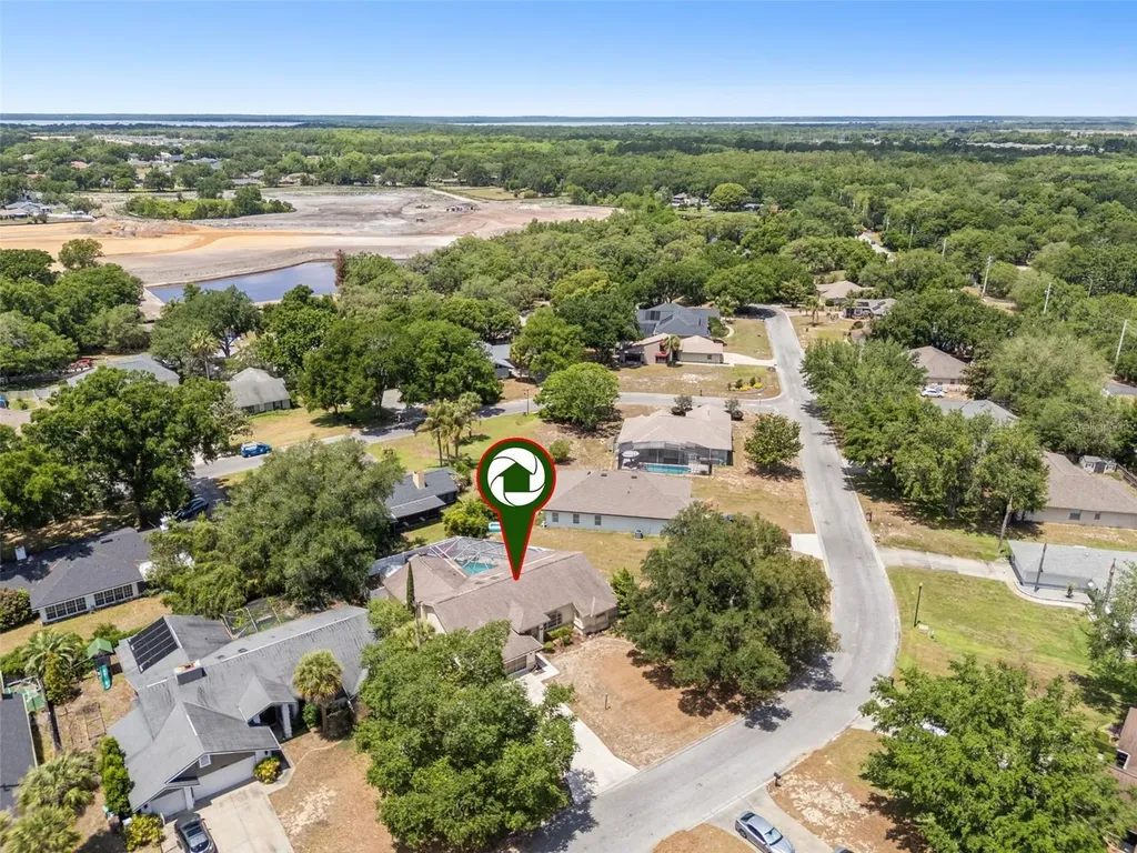 33939 Valencia Drive Leesburg FL 34788