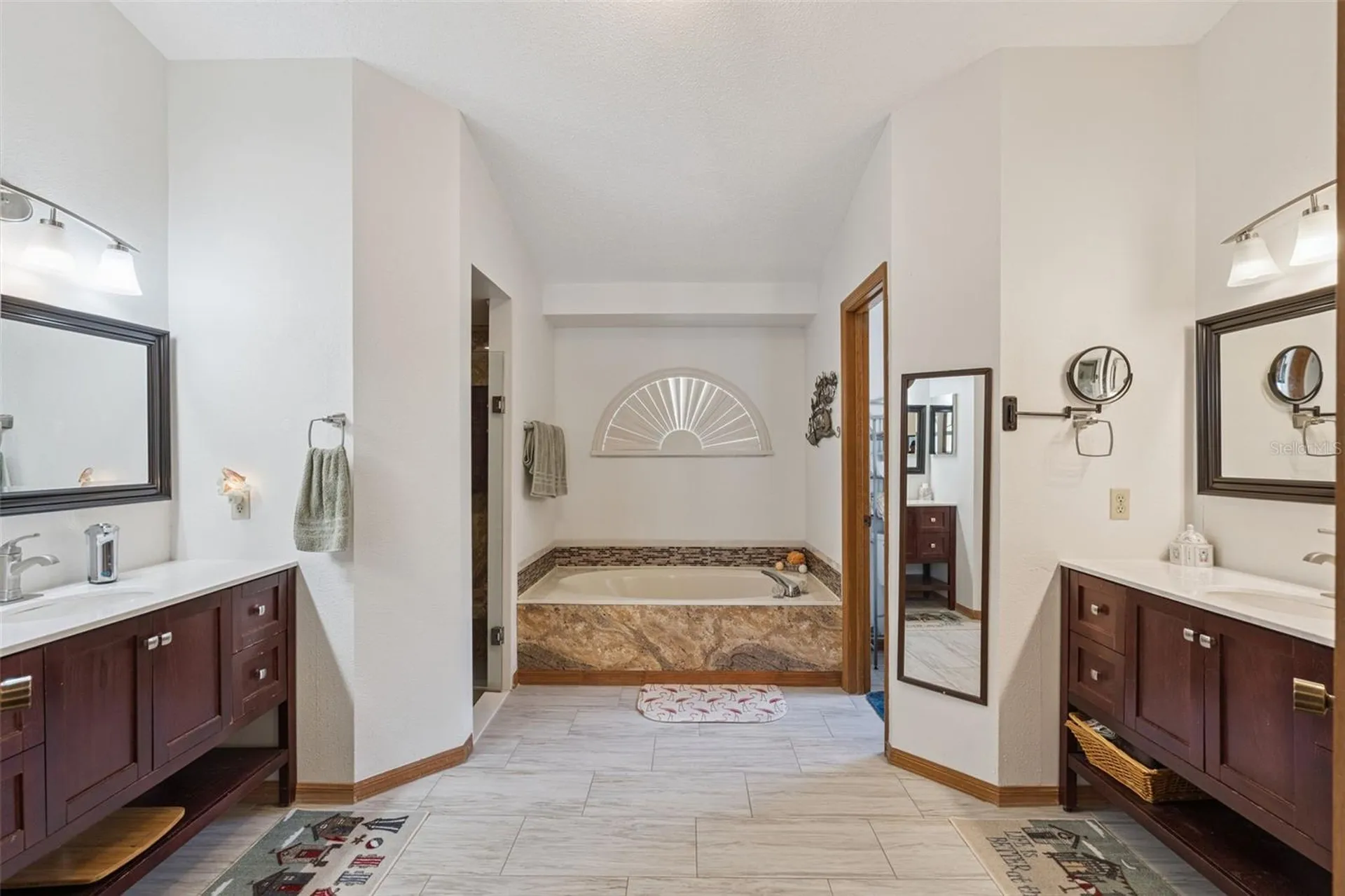 33939 Valencia Drive Leesburg FL 34788