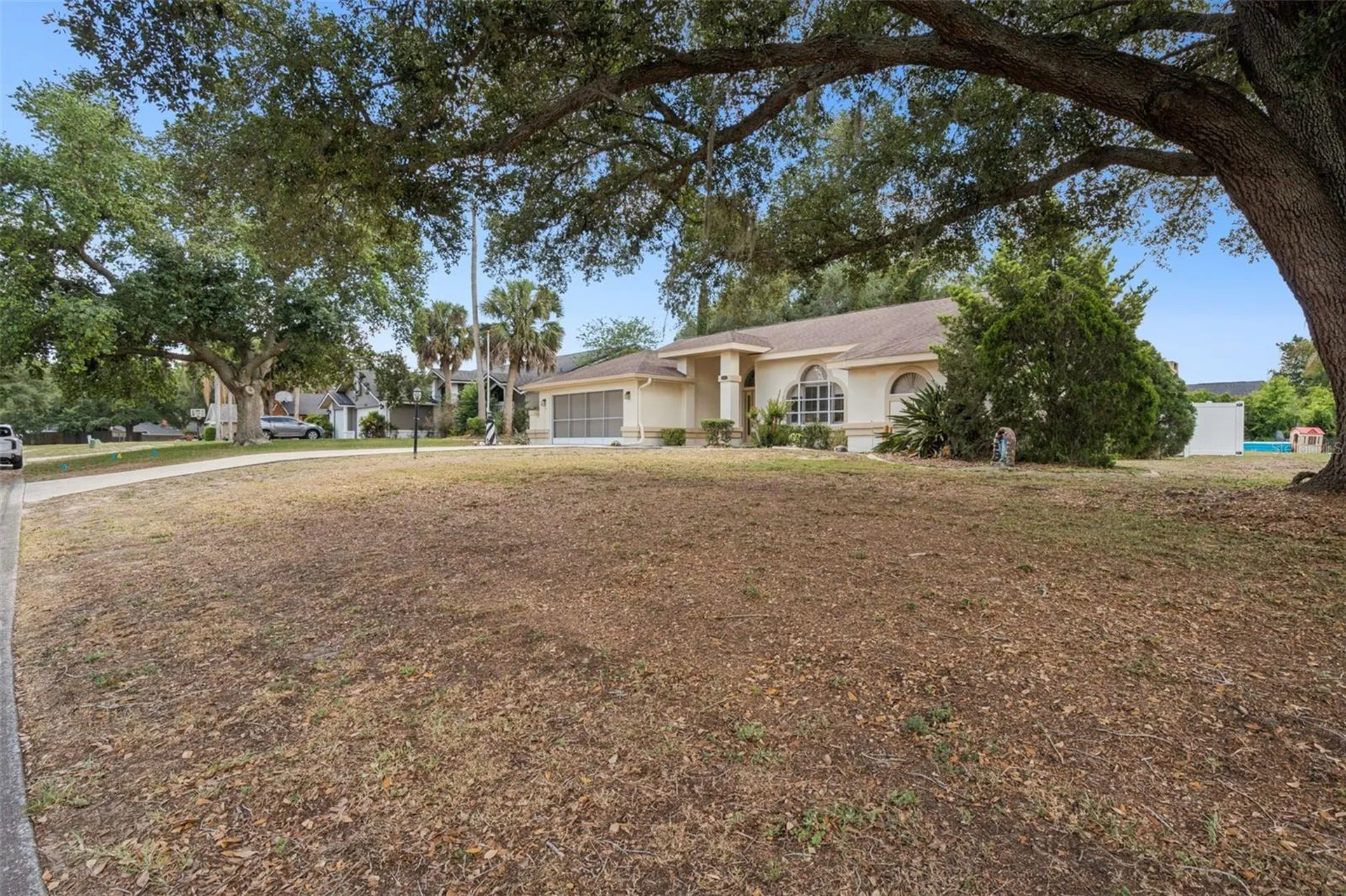 33939 Valencia Drive Leesburg FL 34788